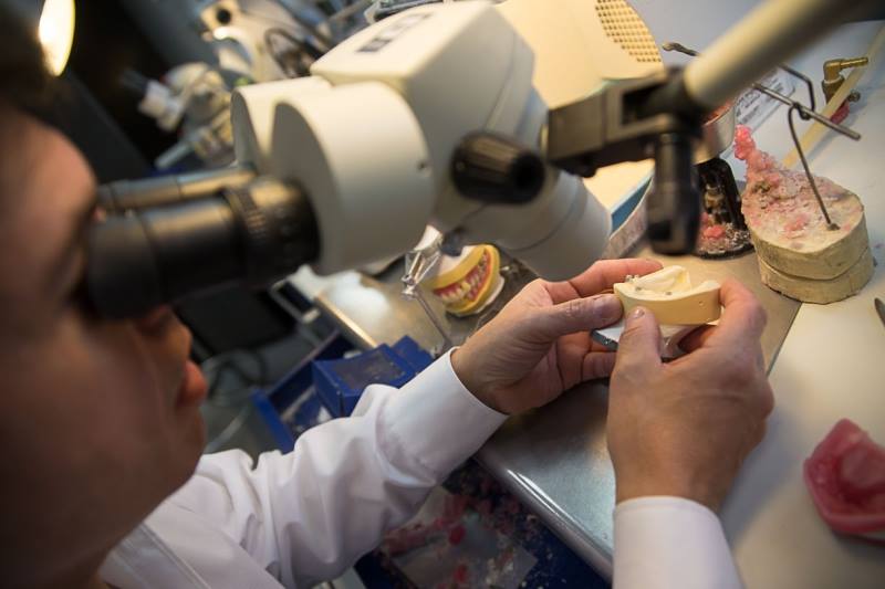 On-site denture lab